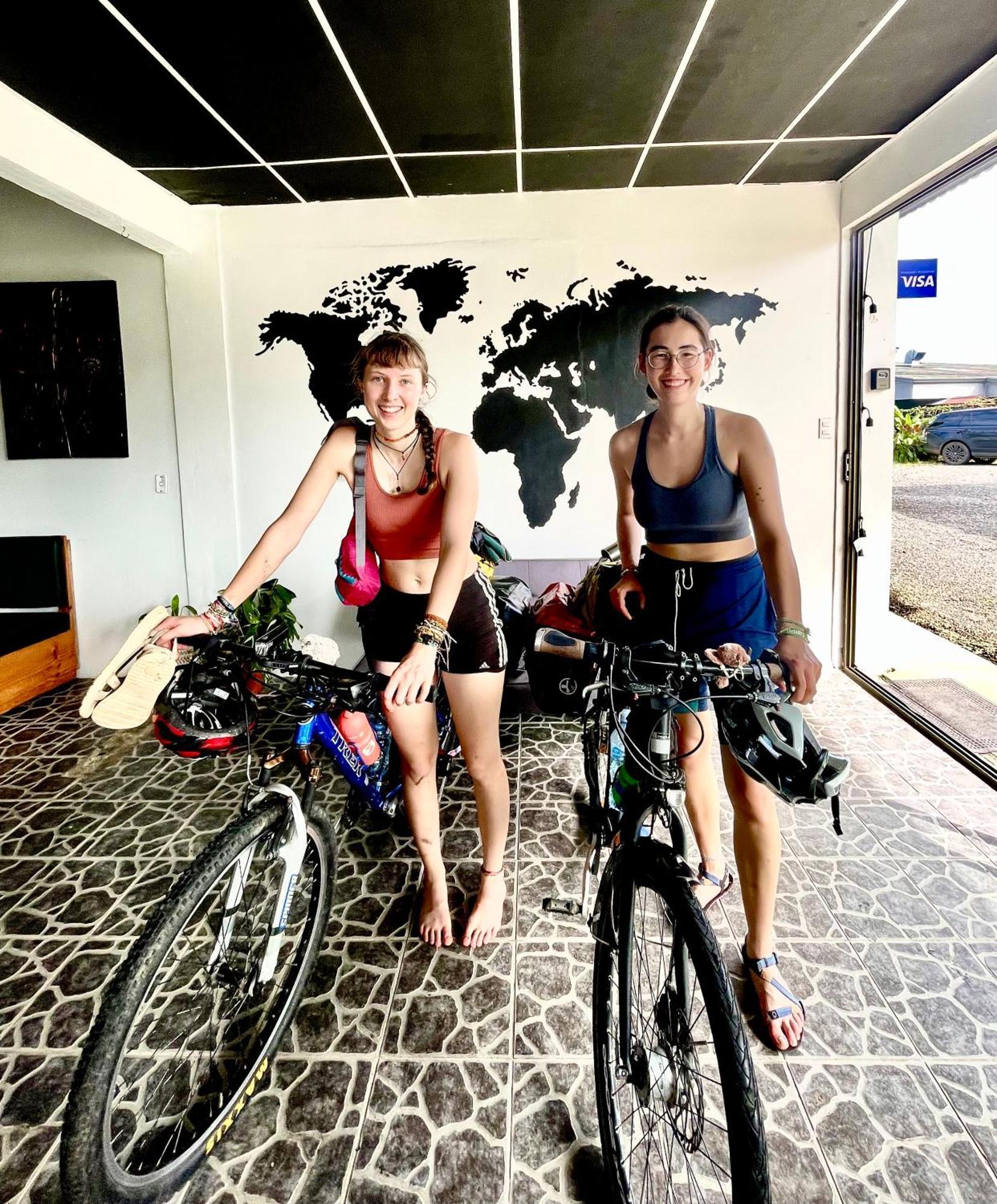 Asha Hostel La Fortuna Luaran gambar