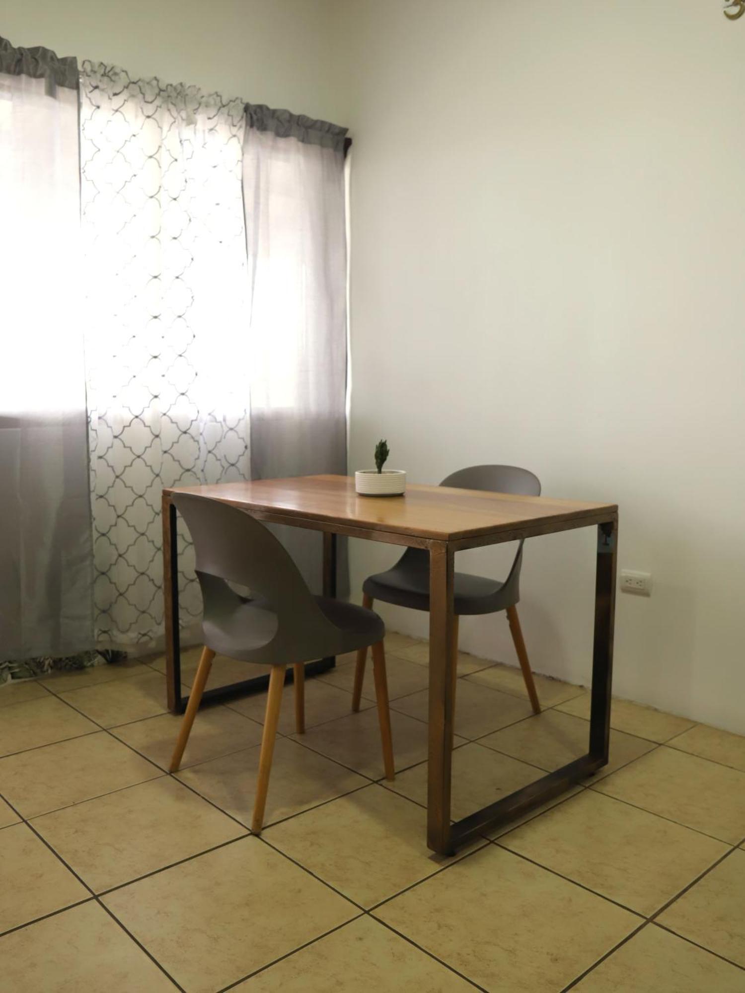 Asha Hostel La Fortuna Luaran gambar